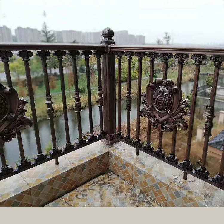 临朐铸铁栏杆价格  阳台铸铁围墙  铸铁栅栏