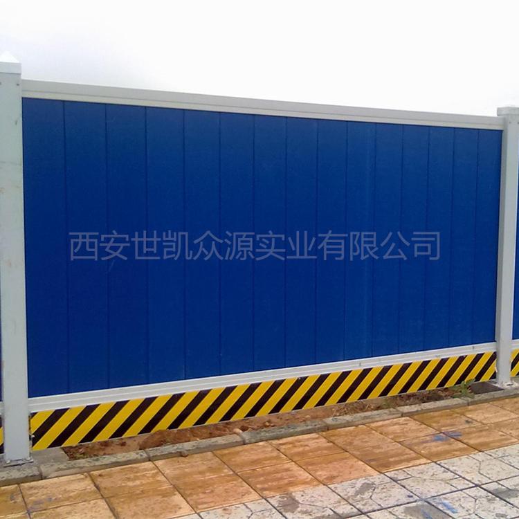 城市马路防撞围挡市政道路交通设施安全隔离护栏公路锌钢防撞栏杆