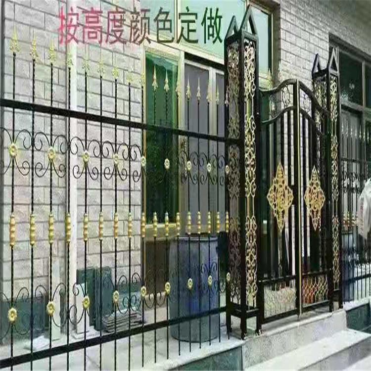 定做铁艺庭院别墅围栏_小区围墙铁艺栅栏_学校围墙铁艺隔离防护栏厂家直销