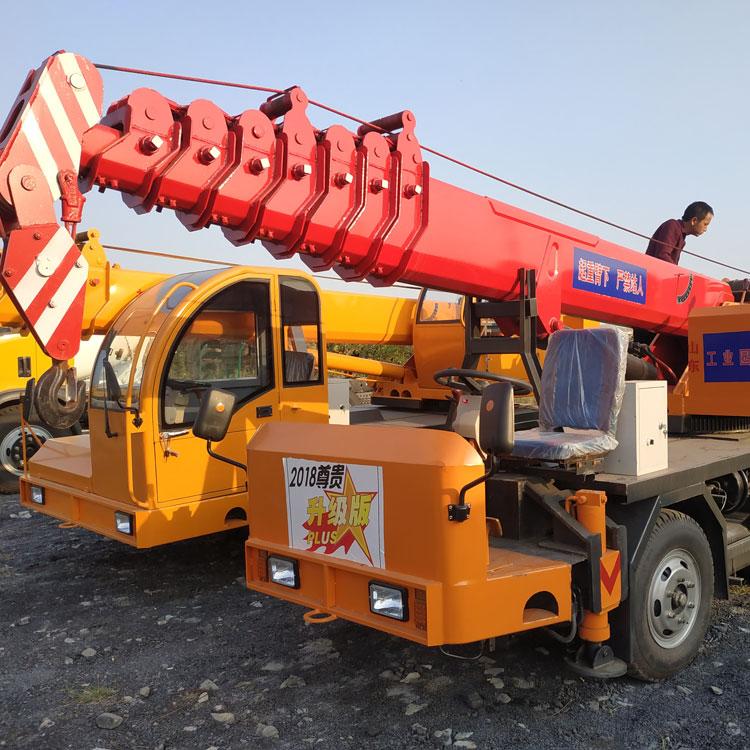 久胜机械JS-3501 5吨-25吨自制吊车 自制底盘变形金刚 建筑工程悬臂吊