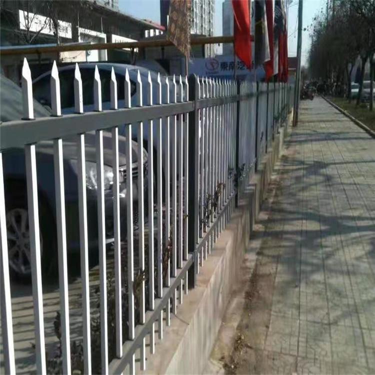 现货批发别墅隔离锌钢铁艺围墙护栏_小区园林防护防攀爬围墙护栏