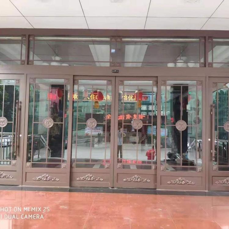 吉嘉 仿铜拉丝肯德基门 肯德基门 钢制肯德基门定制安装 价格优惠