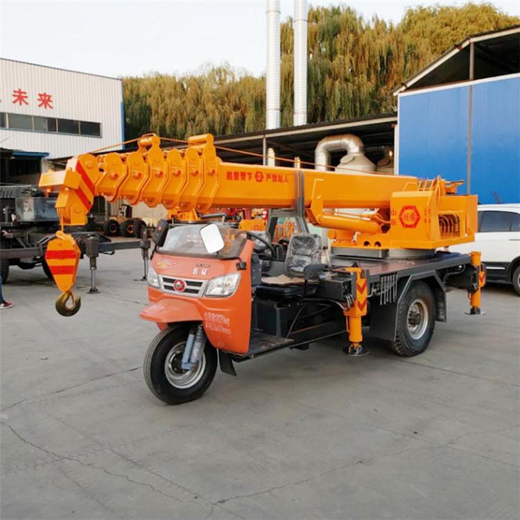 园林工程专用三轮吊车 三轮吊树车背树车小型吊 电机驱动小型农用起重机