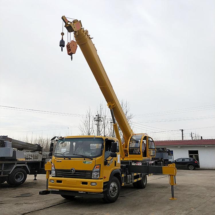 直销8吨小型吊车 10吨国五汽车起重机 内走绳农用汽车吊