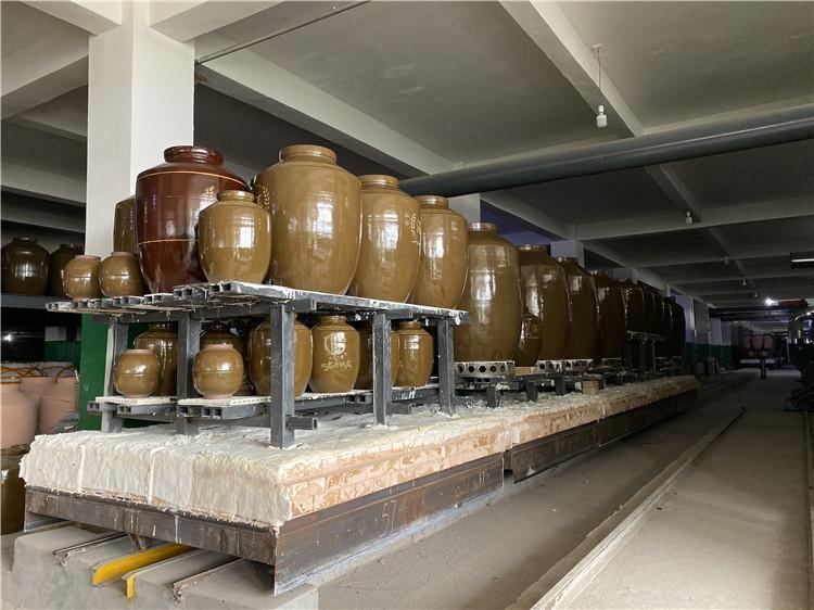 四川土陶酒坛定制厂家价格优惠量大从优