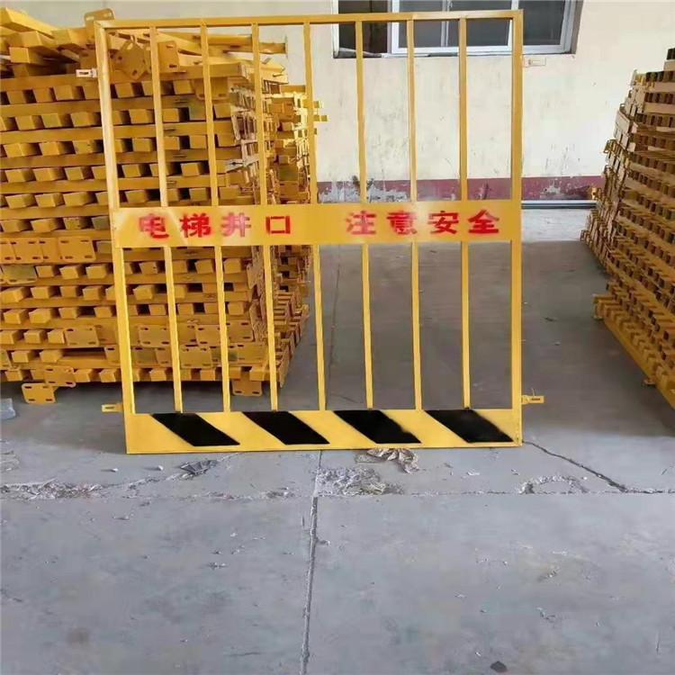 基坑护栏_现货工地施工临边防护栏_黄黑安全警示隔离围栏