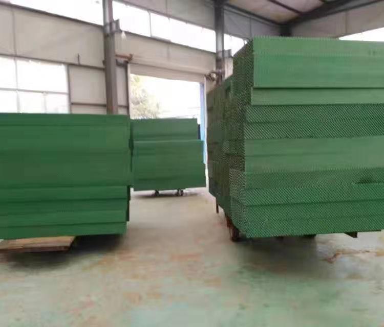 山东多面体公司批发7090型彩色水帘纸芯 尺寸定做