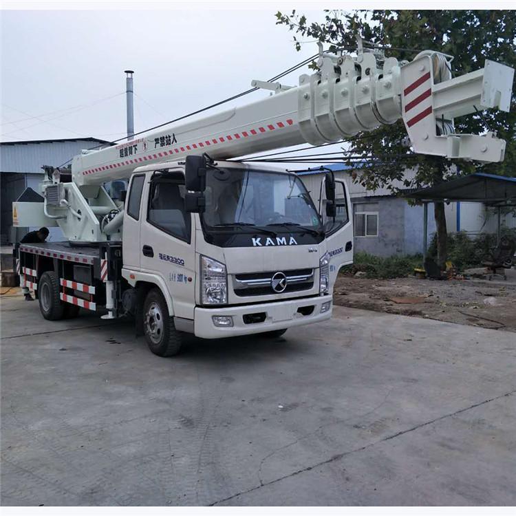 重汽20吨汽车吊 20吨-25吨工程机械吊车 20吨加长大臂吊车