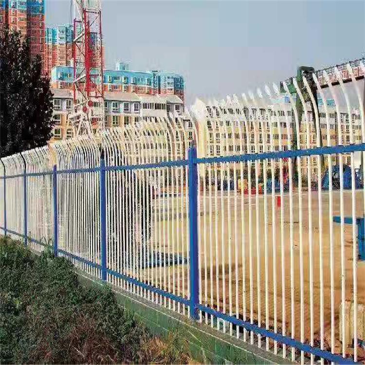 锌钢草坪护栏_小区别墅园林护栏_工厂学校隔离围栏围墙护栏
