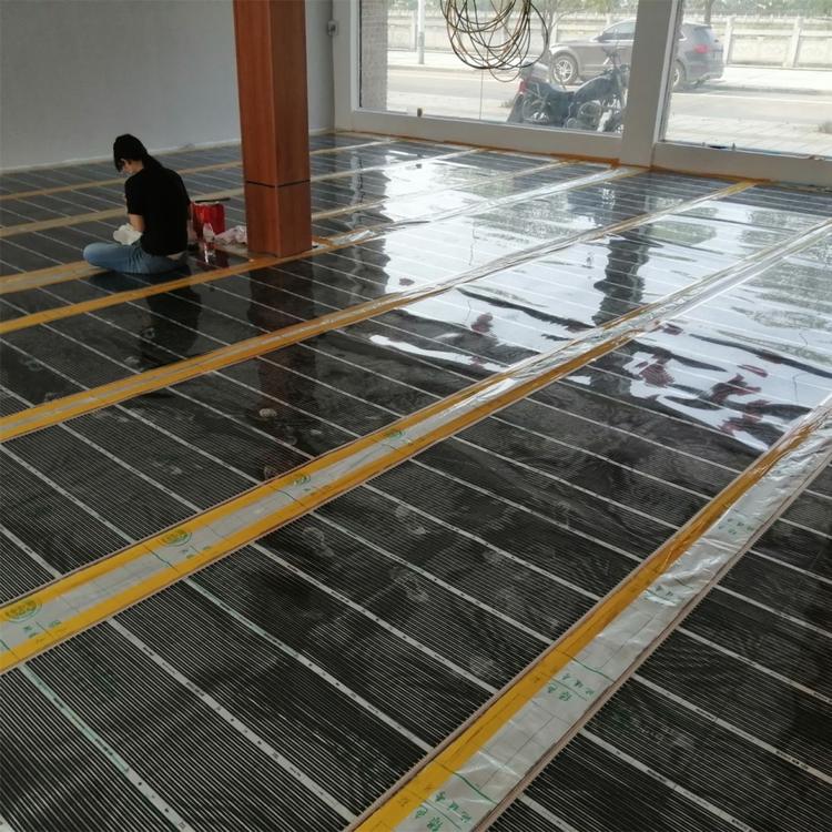石墨烯地暖安装价格表 石墨烯电热膜地暖厂家 全国上门安装 包工包料  上门安装  价格优惠