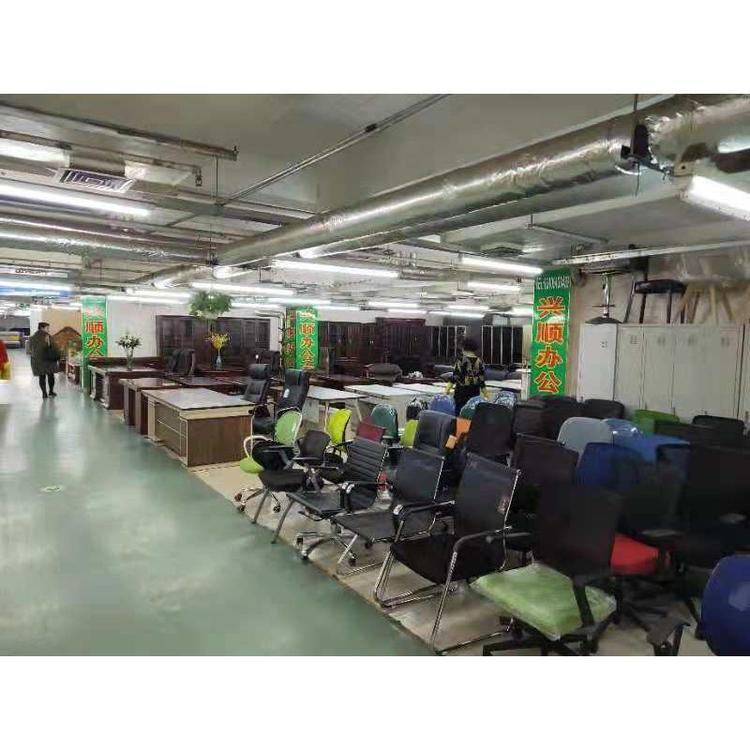 供应办公家具报价 _屏风隔断定制厂家直销