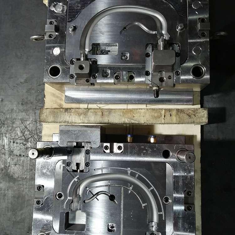 台州力盛模具 汽车件模具价格面议 摩托车件模具代加工