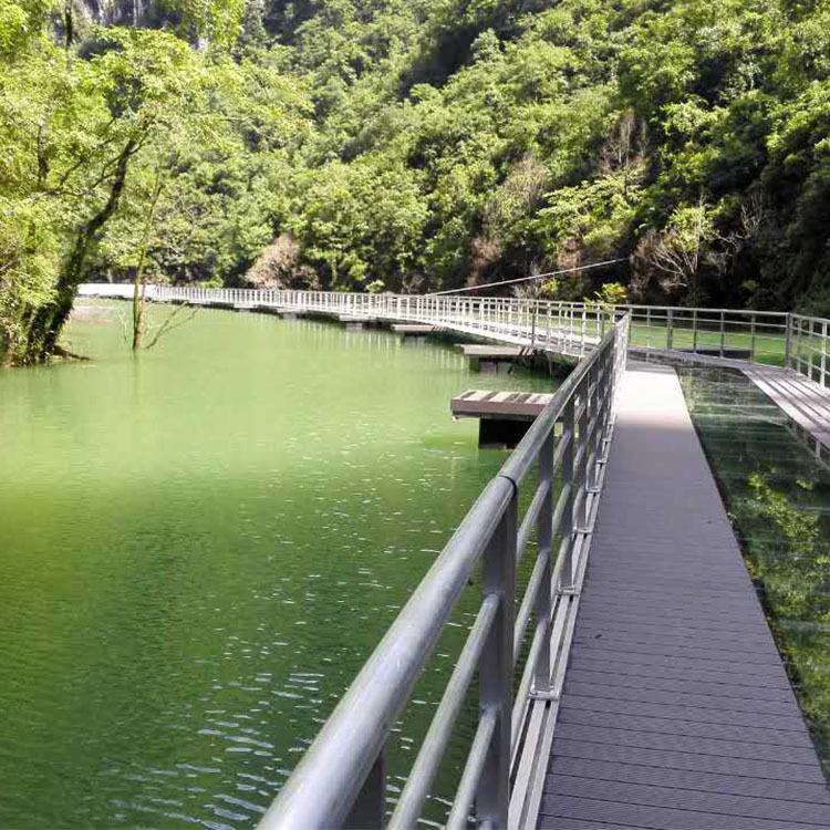 景观水上浮桥 中亚水上工程 水上平台浮筒塑料浮桥浮桥工程