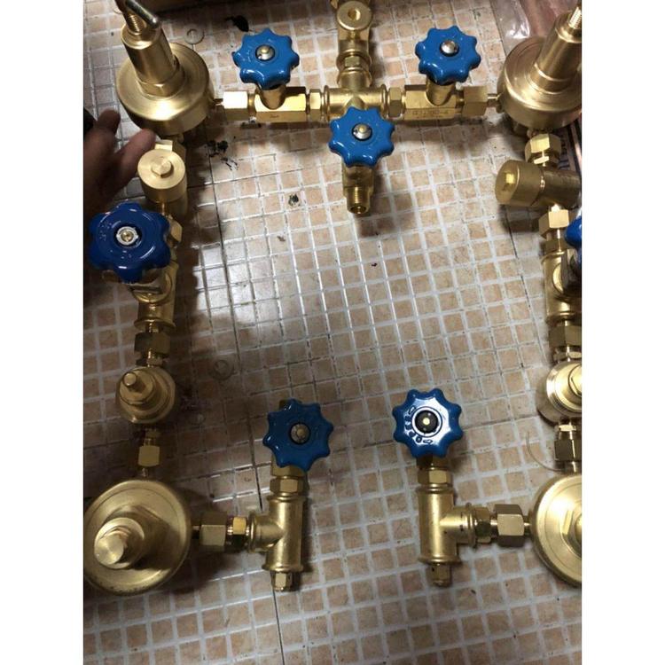 齐威管道双级氧气减压器齐威品牌 减压器生产厂家