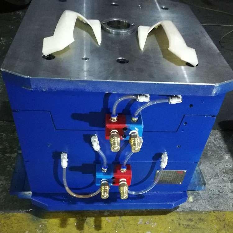 汽车模具加工定制 力盛精密注塑模具 汽车立柱模具制造