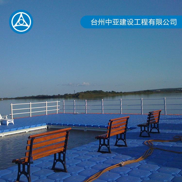 塑料浮筒水上平台 中亚水上工程 水上浮动休闲钓鱼平台