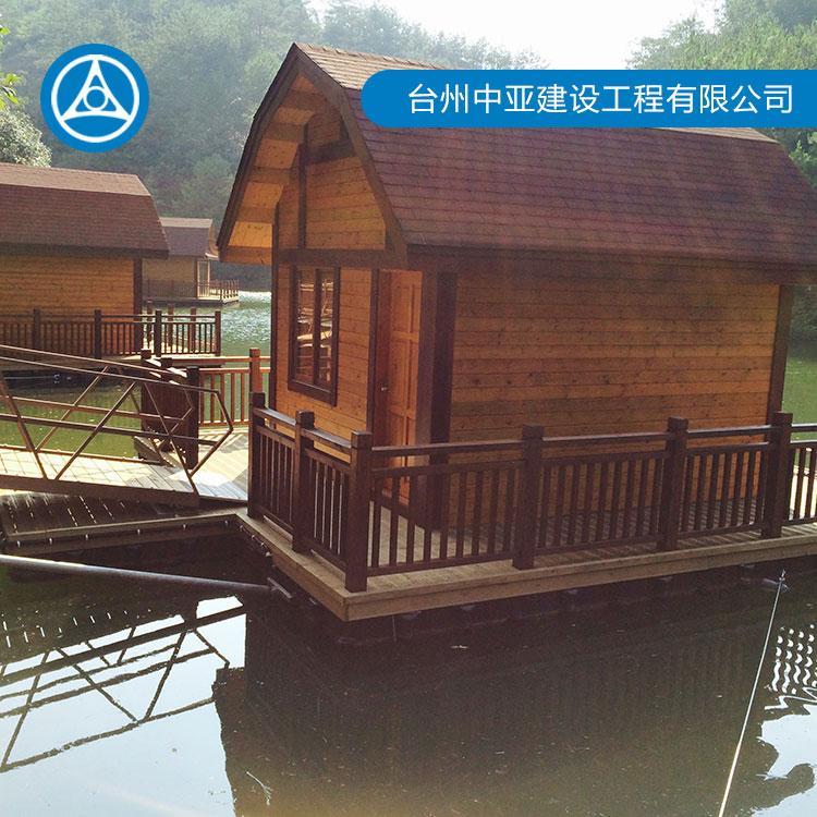 搭建水上游泳池生产商 中亚水上工程 水上观光木屋现货