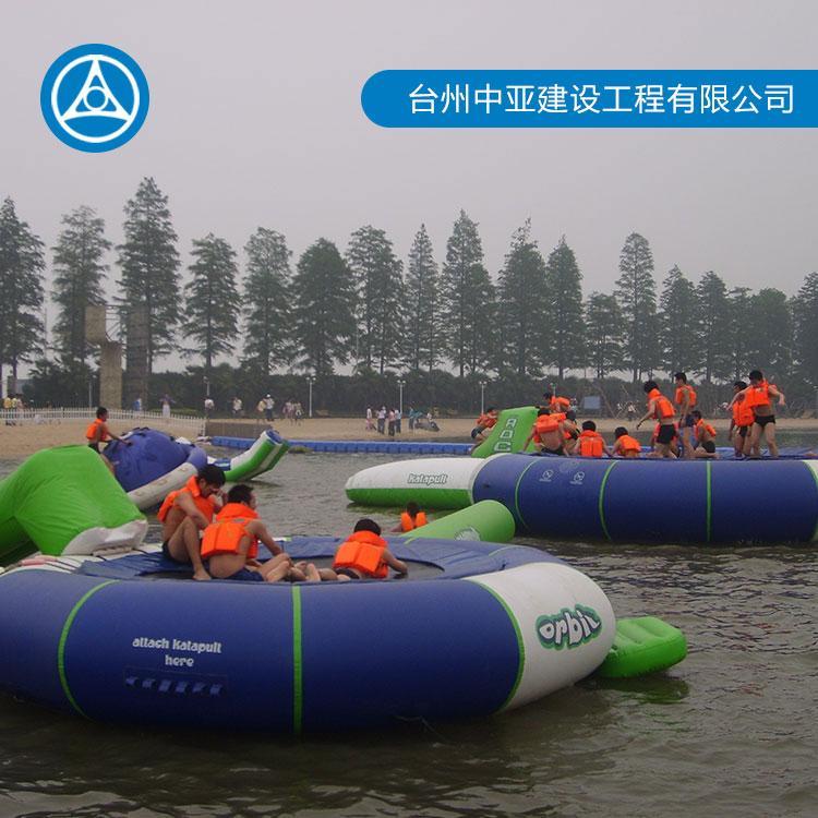 浮筒水上游泳池设计 中亚水上工程 浮筒组合游泳池现货