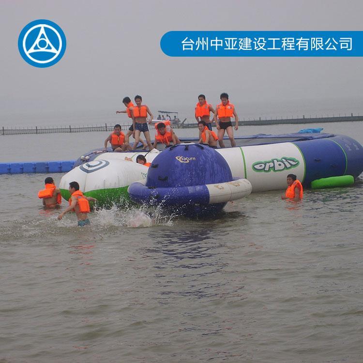 娱乐水上浮筒游泳池 中亚水上工程 浮筒泳池休闲