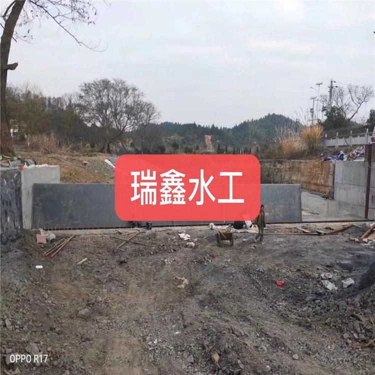 颍上自动翻板钢闸门 景观钢坝闸  价格真优惠【瑞鑫制造】
