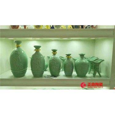 各种陶瓷酒瓶定做圆形陶瓷花瓶定做 异形陶瓷酒瓶订制