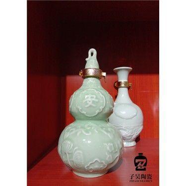 中国红陶瓷酒瓶 定做红色陶瓷酒瓶 定做黑色陶瓷酒瓶