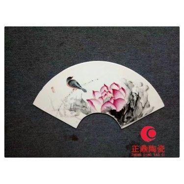 陶瓷扇形摆件定做 正方形瓷板画订制 陶瓷摆件直销