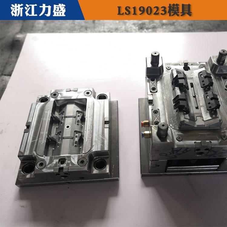 力盛精密注塑模具报价 汽车中网模具加工 威海模具加工