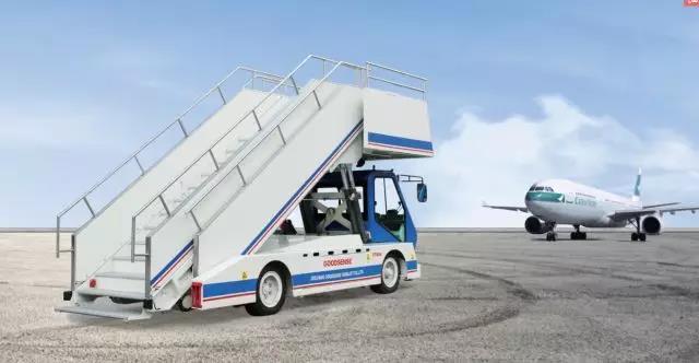 山地越野叉车 路桥叉车 至力机械