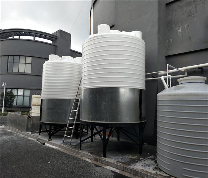 供应反参透塑料水箱40立方化工pe罐厂家