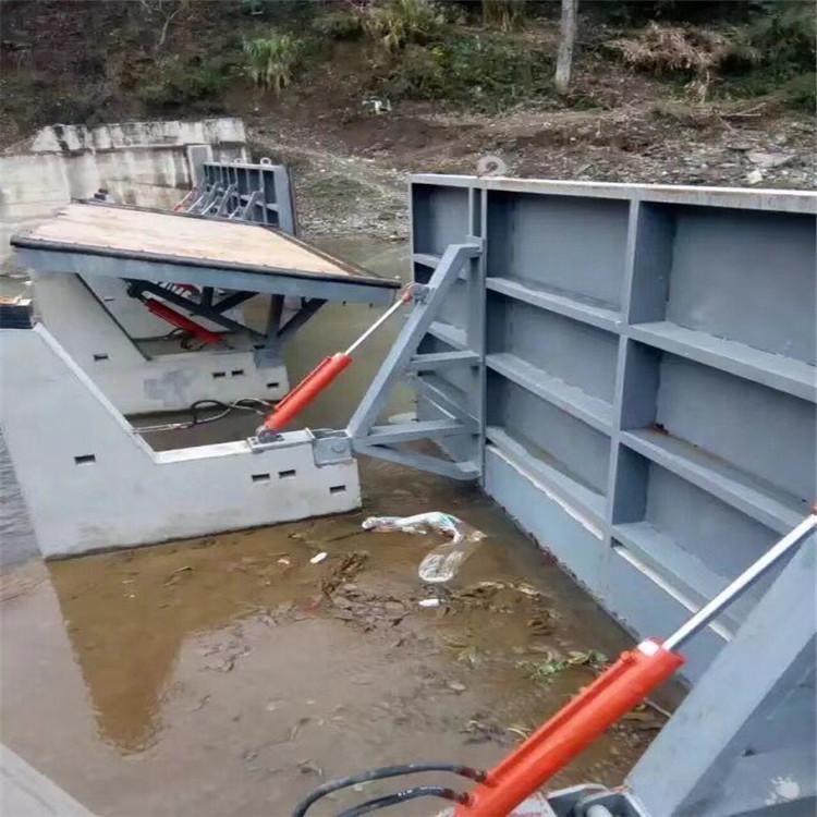 靖安自动抓梁翻板闸门 钢坝闸门 厂家供应【瑞鑫水工】