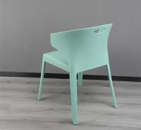 佛山厂家直销北欧简约办公椅子家用创意餐桌椅咖啡厅休闲塑料牛角椅定制批发