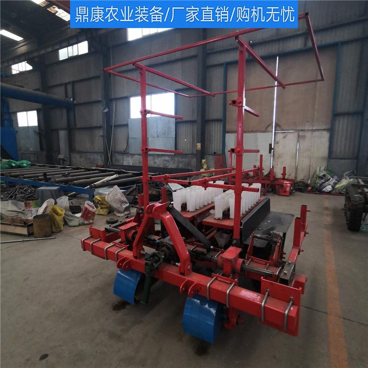 移栽机生产厂家定制批发甘蓝甜叶菊辣椒移栽机 移栽机报价多功能一体化农业移栽机械