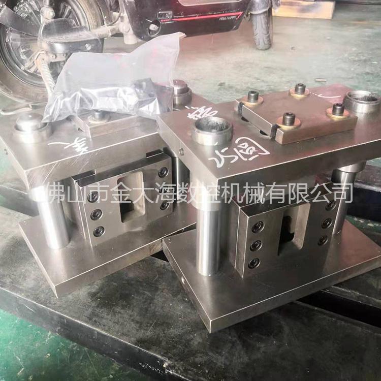 不锈钢冲孔机   数控冲孔机  防盗网冲孔机设备