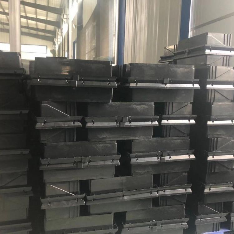厂家定制白色PVC材质 黑色ABS材质养殖通风窗 侧风窗 导流板 绞盘配件
