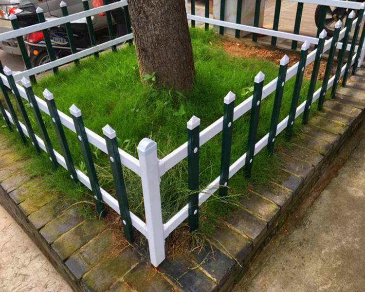 厂家批发白色立柱PVC塑钢护栏_绿化带草坪护栏_花池围栏质量保证