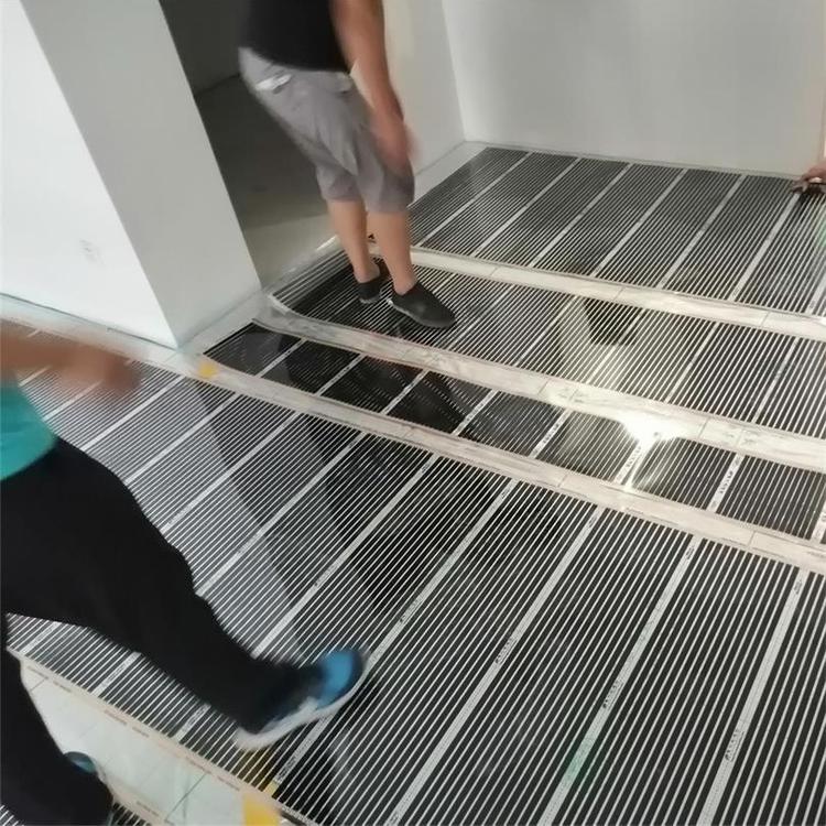 石墨烯电地暖安装价格高吗