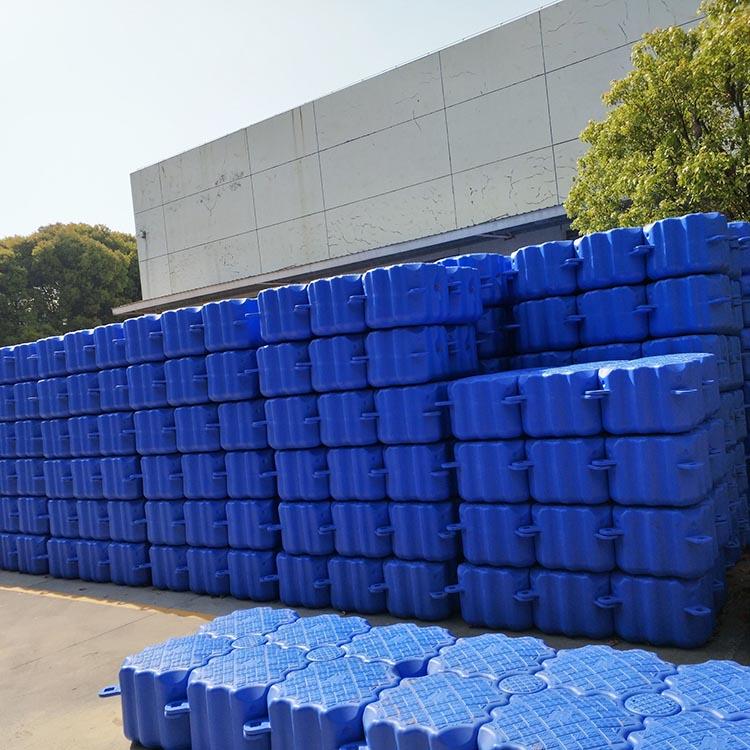 江苏浮筒 塑料油桶 塑料储水桶 加工可定制 厂家直销