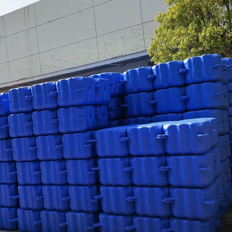 厂家供应多型号 浮筒 塑料油桶 吹塑加工定制