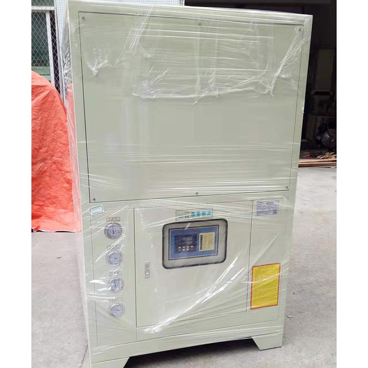 厂家热销 <em>防</em>冰双重保护 更多型号风冷冷水机 可定制