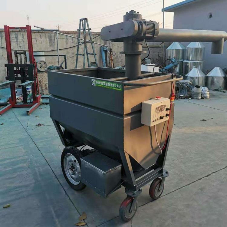 潍坊养殖上料车 型号可选 养殖上料车厂家推荐
