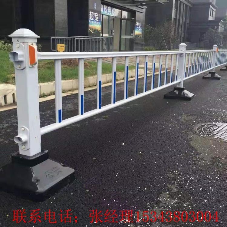 市政隔离护栏 锌钢喷塑市政护栏 市政隔离护栏定制就选禾迈质量上乘价格美丽