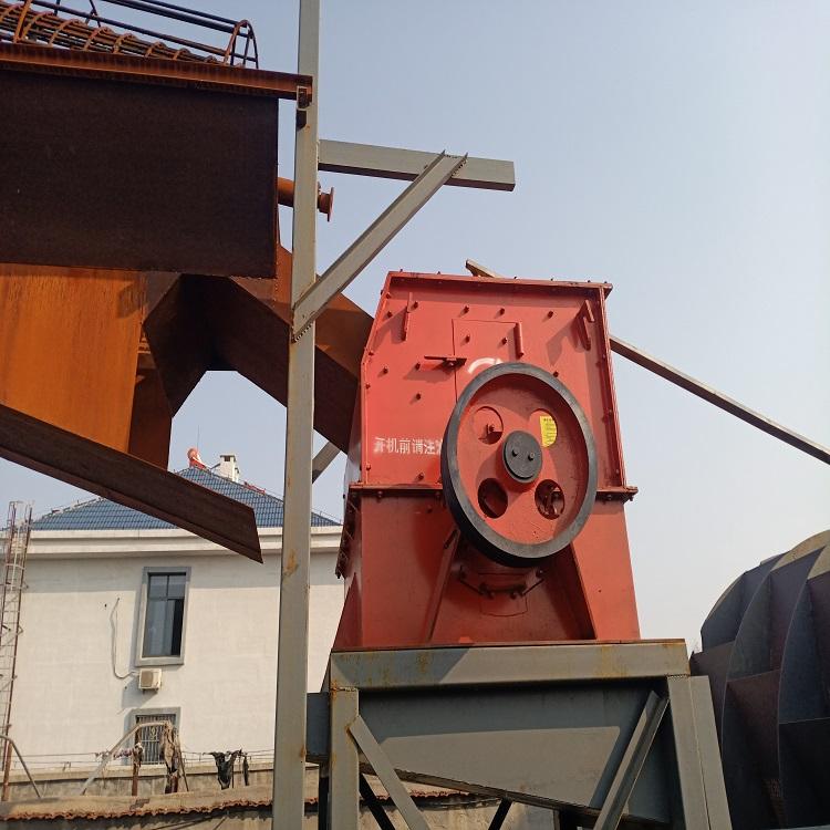 重型锤式破碎机制造商 山东重型锤式破碎机