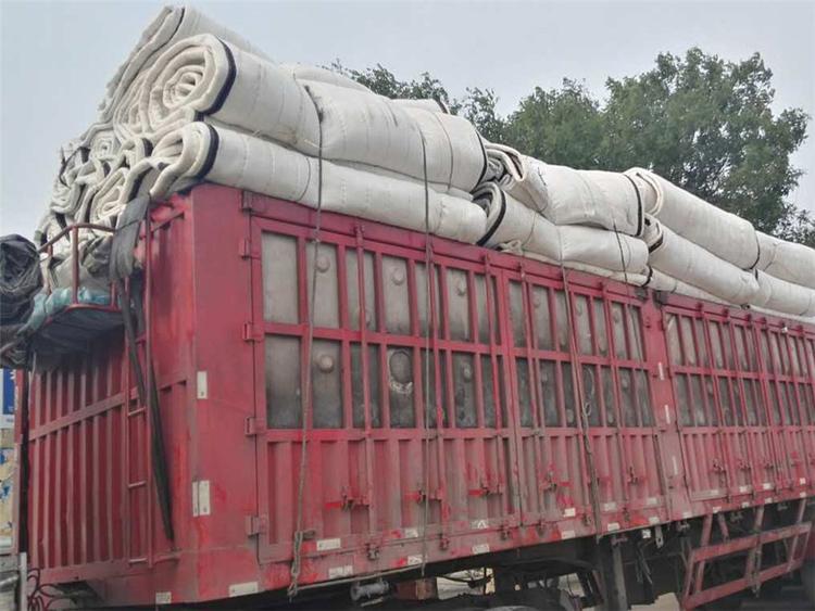 大棚保温被批发 保证质量温室棉被 寿光大棚保温被