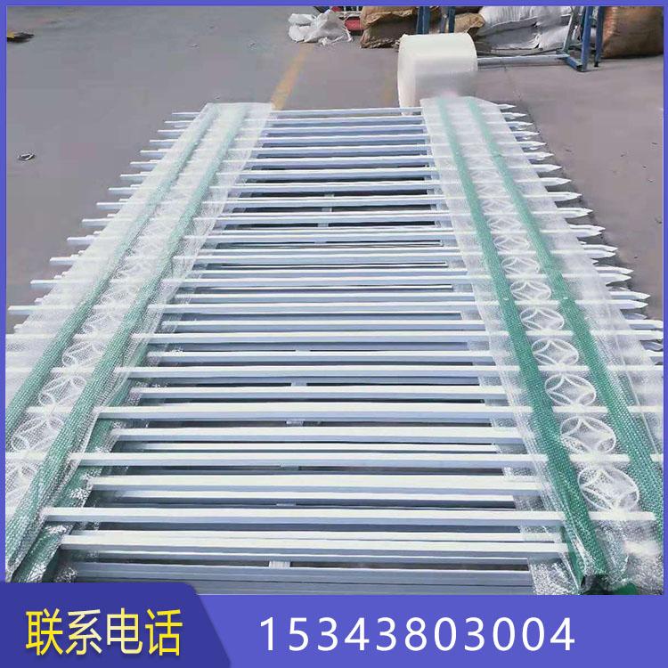 园林草坪护栏 塑钢草坪护栏 草坪护栏价格定制就选禾迈