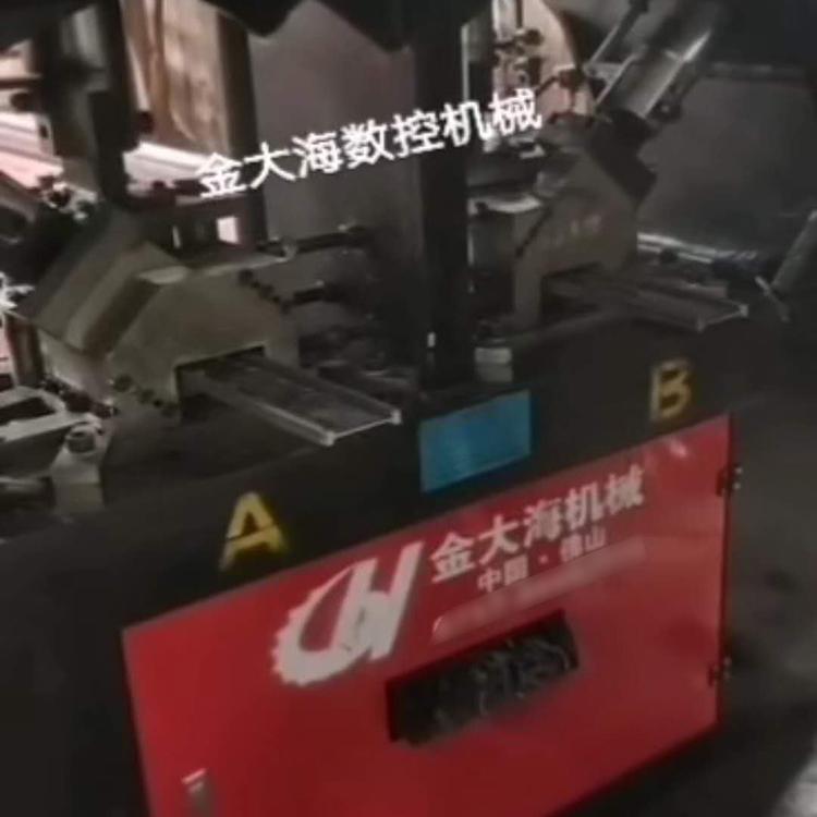 角钢数控冲孔机  数控角钢冲孔机 数控全自动角钢冲孔机