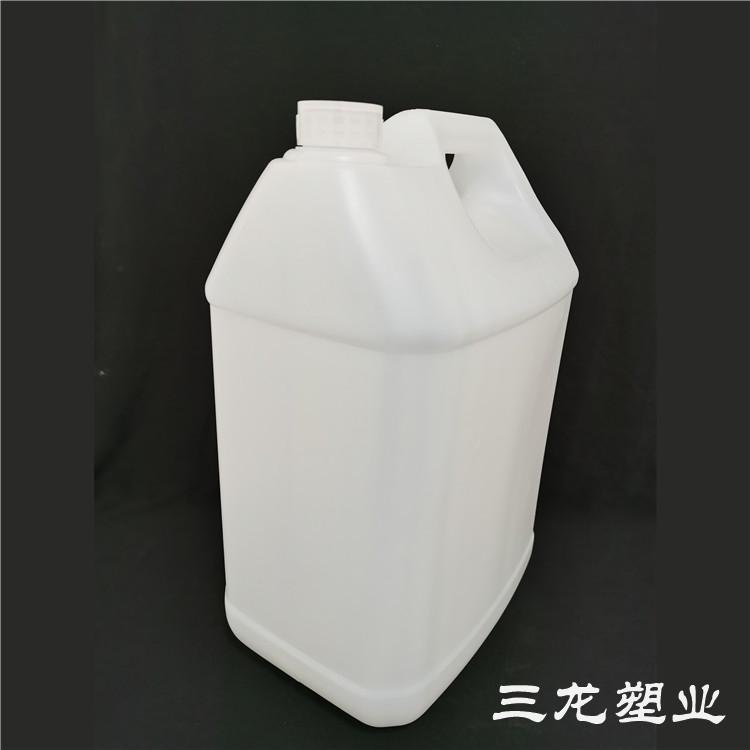 尿素桶厂家批发 价格实惠 10升尿素桶 厂家直销