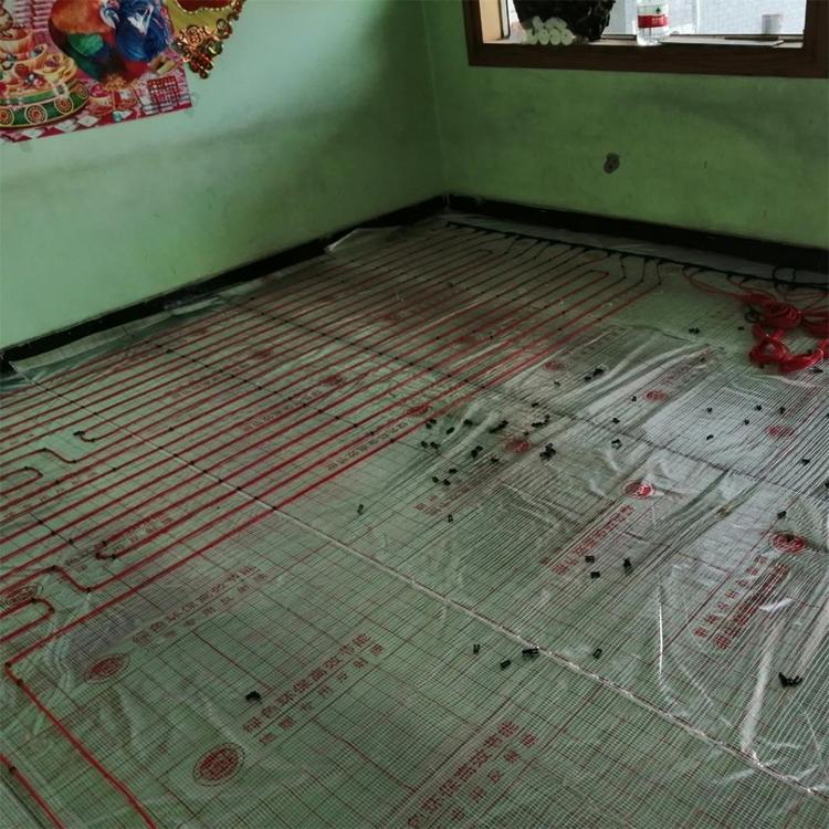 碳纤维地暖  养猪场用哪种地暖好  威融迪全国安装   65-90元/㎡