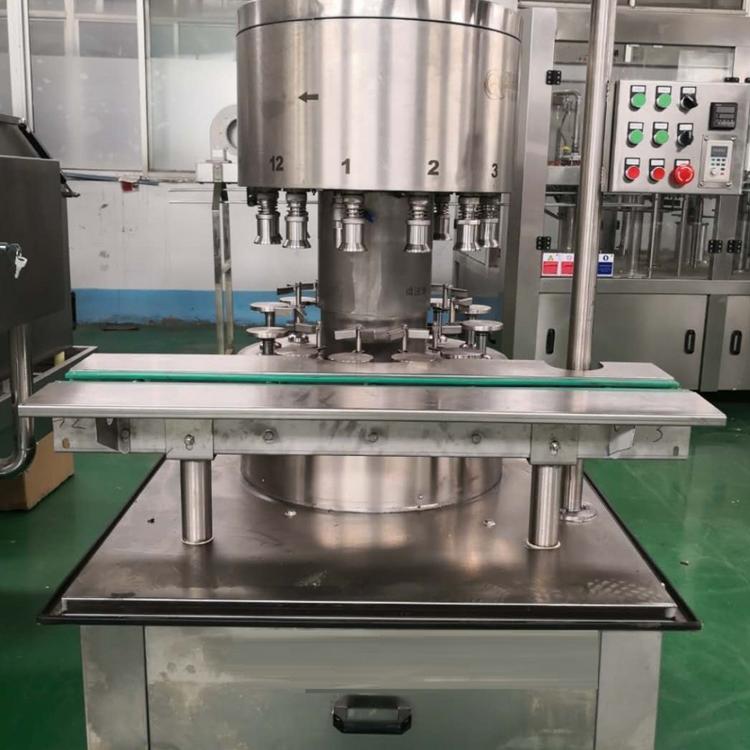 半自动白酒灌装机 半自动白酒灌装线 白酒灌装线厂家