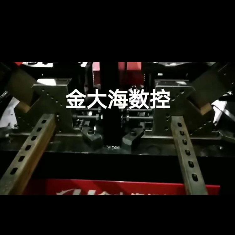 光伏支架冲孔冲断一体机  光伏冲孔冲断一体机  冲孔冲断一体机